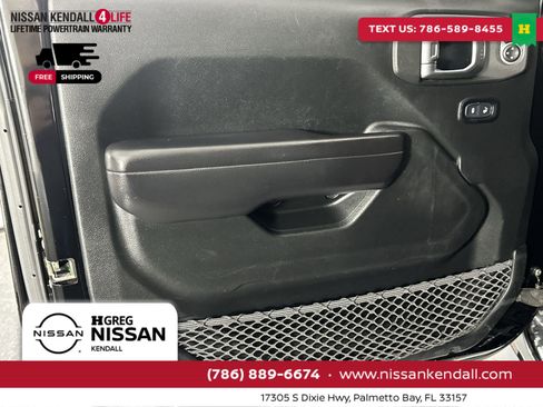 Used 2018 Jeep Wrangler Unlimited Sport S image 32