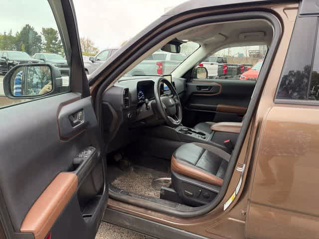 Used 2022 Ford Bronco Sport Outer Banks w/ Tech Package AWD/4WD image 14