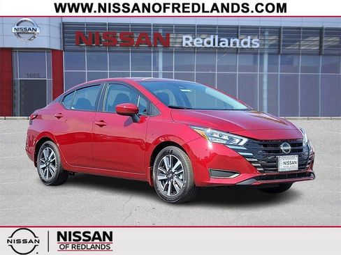 New 2025 Nissan Versa SV w/ Trunk Package image 1