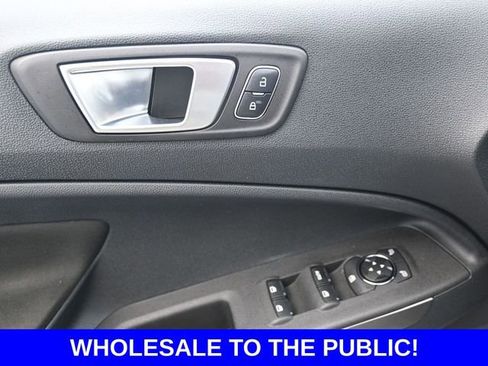 Used 2018 Ford EcoSport SE w/ SE Convenience Package image 13
