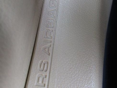 Used 2019 Toyota Highlander XLE AWD/4WD image 21