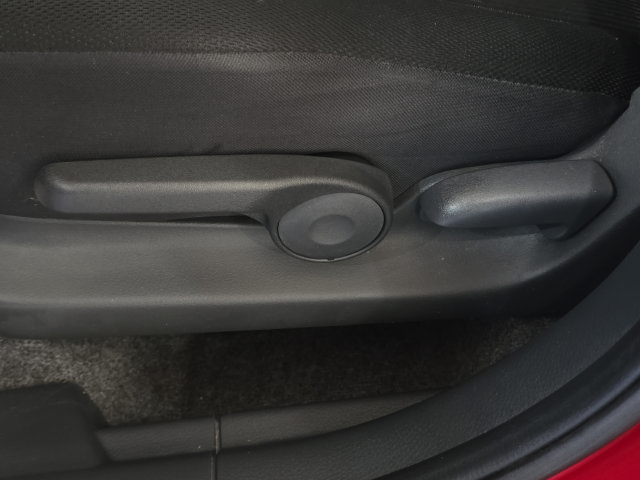 Used 2012 Suzuki SX4 AWD Hatchback image 13