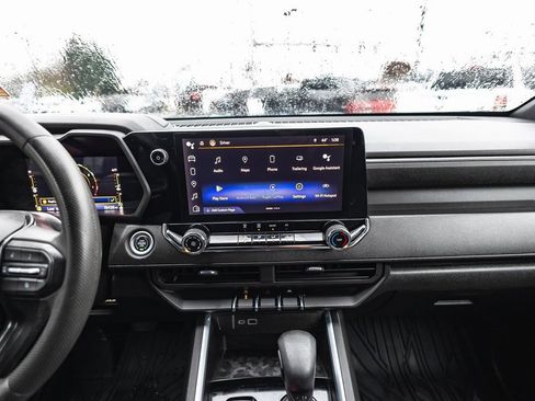 Used 2023 Chevrolet Colorado Trail Boss w/ Advanced Trailering Package image 32