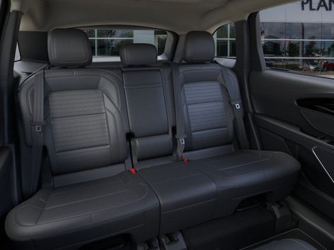 New 2026 Lincoln Nautilus Reserve w/ Jet Appearance Package image 11