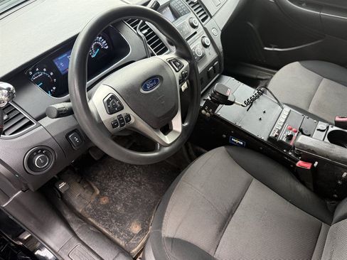 Used 2013 Ford Taurus Police Interceptor AWD image 18