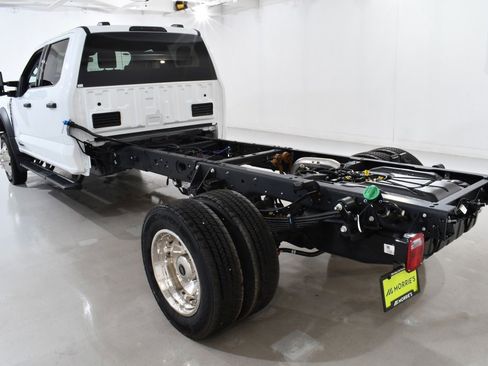 New 2026 Ford F550 4x4 Crew Cab w/ XLT Value Package image 15