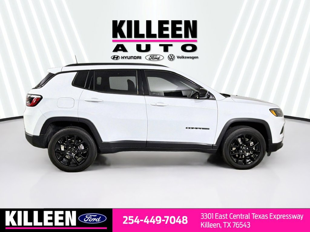 Used 2025 Jeep Compass Latitude w/ Altitude Special Edition AWD/4WD image 10