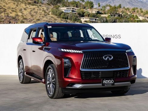Used 2025 INFINITI QX80 Luxe image 8