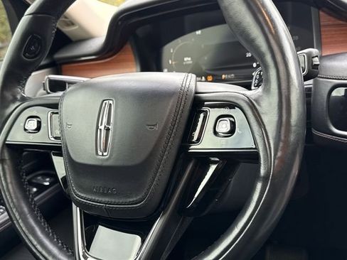 Used 2020 Lincoln Aviator Reserve w/ Equipment Group 202A image 15