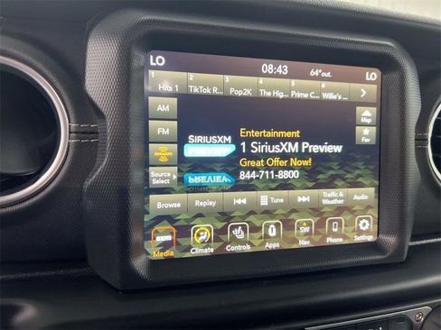 Used 2022 Jeep Wrangler Unlimited Sahara w/ Cold Weather Group image 13