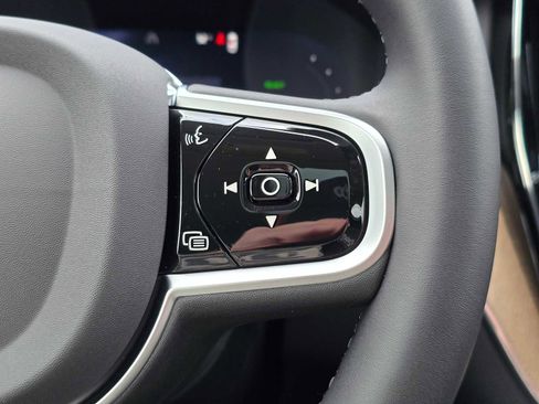 New 2026 Volvo XC60 T8 Plus w/ Protection Package Premier image 28