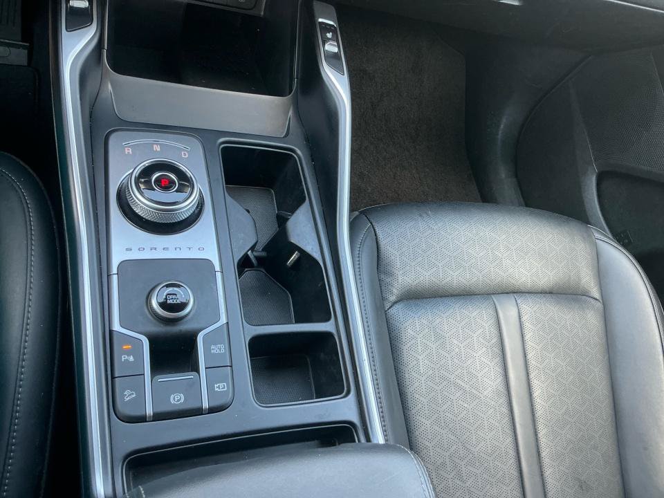 Used 2023 Kia Sorento EX FWD image 18