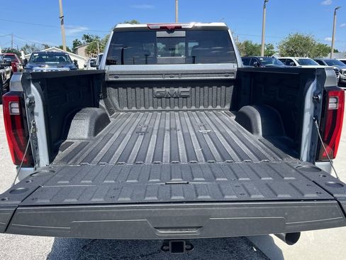 New 2026 GMC Sierra 3500 Denali w/ Technology Package AWD/4WD image 13