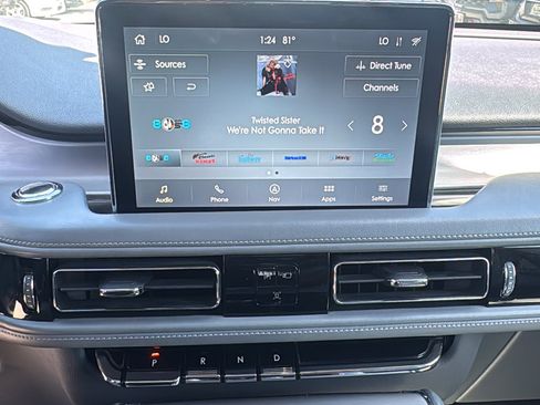 Used 2020 Lincoln Aviator Reserve w/ Equipment Group 202A image 19