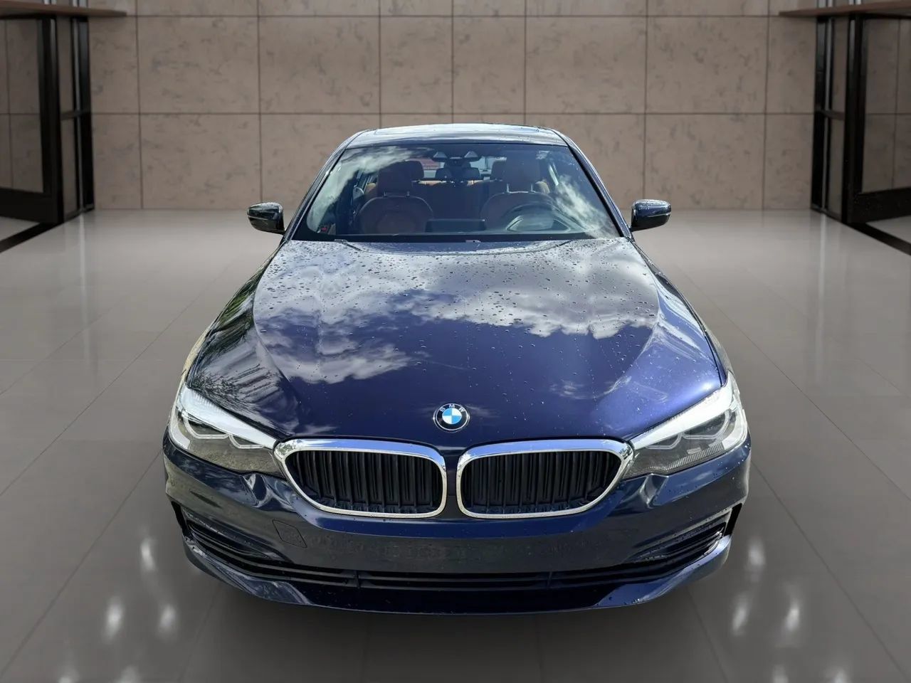 Used 2019 BMW 530e w/ Convenience Package RWD image 8