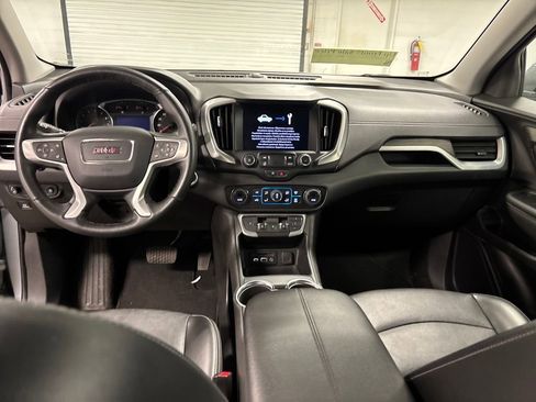 Used 2023 GMC Terrain SLT image 26