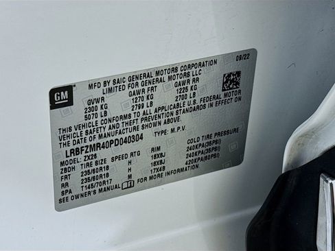 Used 2023 Buick Envision Preferred image 32