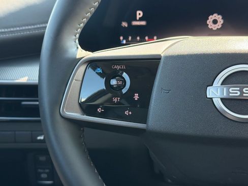 Certified 2025 Nissan Murano SV AWD/4WD image 19