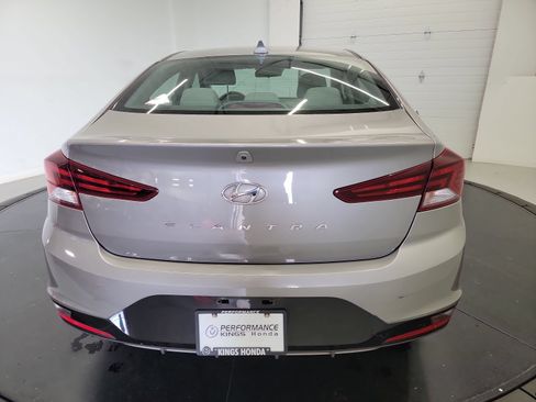 Used 2020 Hyundai Elantra SEL w/ Cargo Package (C1) FWD image 8