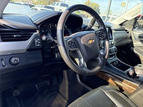 Used 2015 Chevrolet Tahoe LT RWD image 14