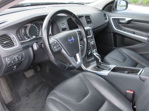 Used 2015 Volvo S60 T5 Premier FWD image 10