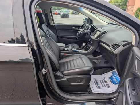 Used 2015 Ford Edge SEL w/ Equipment Group 201A AWD/4WD image 11