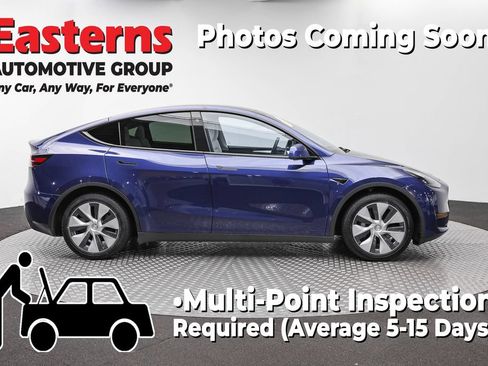 Used 2023 Tesla Model Y Long Range AWD/4WD image 4
