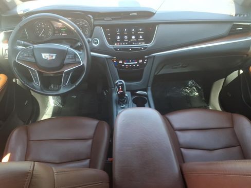 Used 2021 Cadillac XT5 Premium Luxury FWD image 19