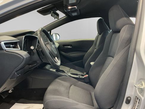 Certified 2024 Toyota Corolla SE FWD image 9