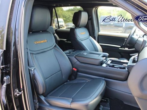 New 2027 Ford Expedition Tremor w/ Driver's Package AWD/4WD image 7