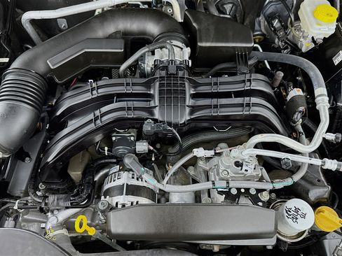 Used 2025 Subaru Legacy Premium w/ Popular Package #1A image 38