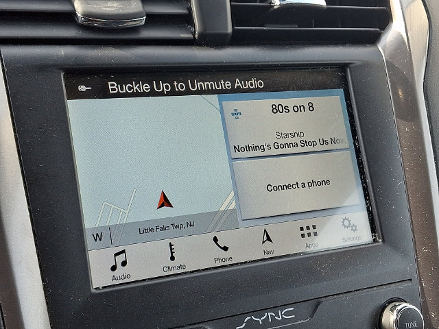 Used 2019 Ford Fusion SE FWD image 13