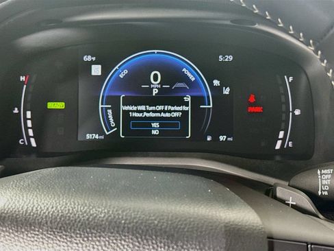 Used 2026 Toyota Camry SE FWD image 13