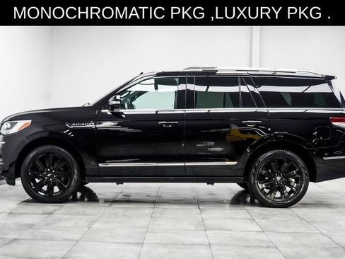 Used 2023 Lincoln Navigator Reserve AWD/4WD image 10