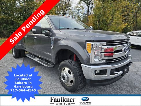 Used 2017 Ford F350 Lariat w/ Chrome Package image 1