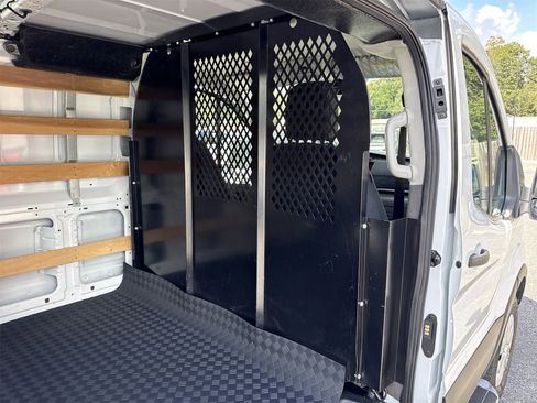 Used 2024 Ford Transit 250 Low Roof w/ Exterior Upgrade Package image 28