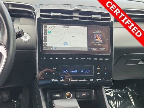 Used 2022 Hyundai Santa Cruz Limited image 10