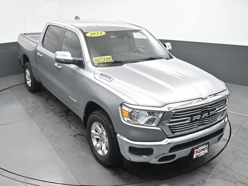 Used 2024 RAM 1500 Laramie AWD/4WD image 35