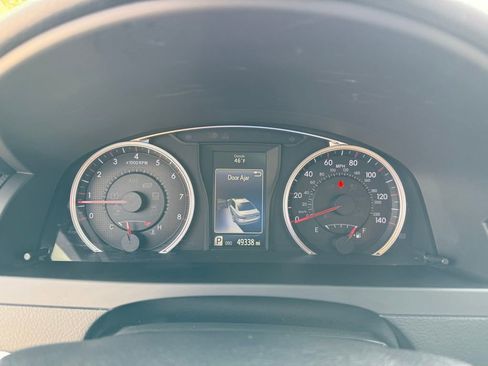 Used 2016 Toyota Camry SE image 16