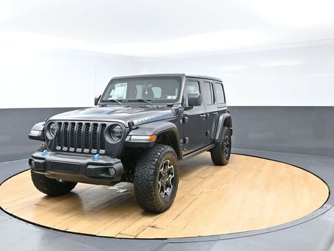 Used 2022 Jeep Wrangler Unlimited Rubicon 4xe AWD/4WD image 6
