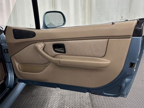 Used 1998 BMW Z3 1.9 image 21