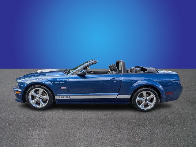 Used 2008 Ford Mustang GT RWD image 2