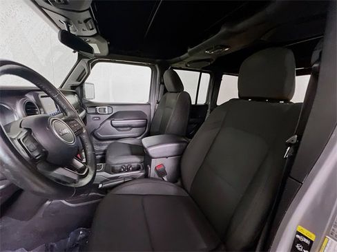 Used 2021 Jeep Wrangler Unlimited Sport image 18