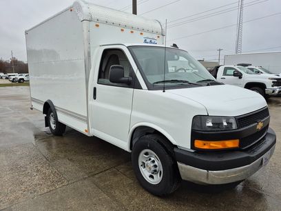 New 2025 Chevrolet Express 3500 w/ Power Convenience Package