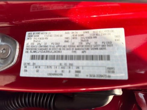 Certified 2024 Lincoln Corsair AWD w/ Equipment Group 101A image 33