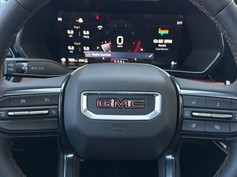 New 2026 GMC Canyon AT4 w/ Technology Plus Package image 25