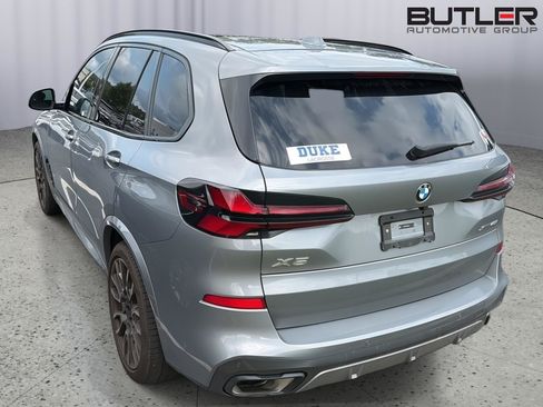 Used 2025 BMW X5 xDrive40i w/ M Sport Package AWD/4WD image 10