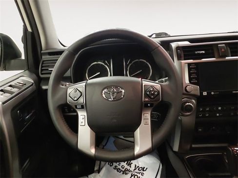 Used 2022 Toyota 4Runner Limited image 12