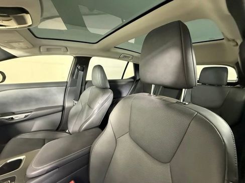 Used 2023 Lexus RZ 450e Premium w/ Technology Package image 5