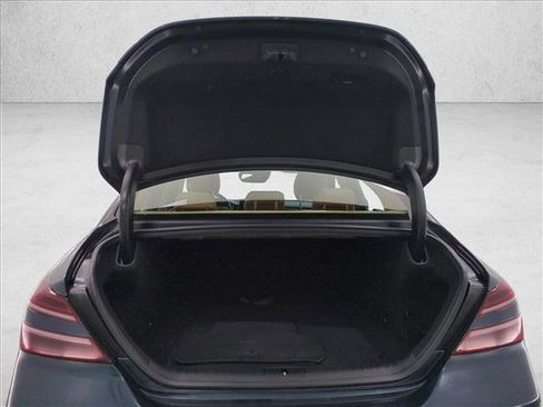 Used 2022 Genesis G70 2.0T w/ Prestige Package RWD image 6